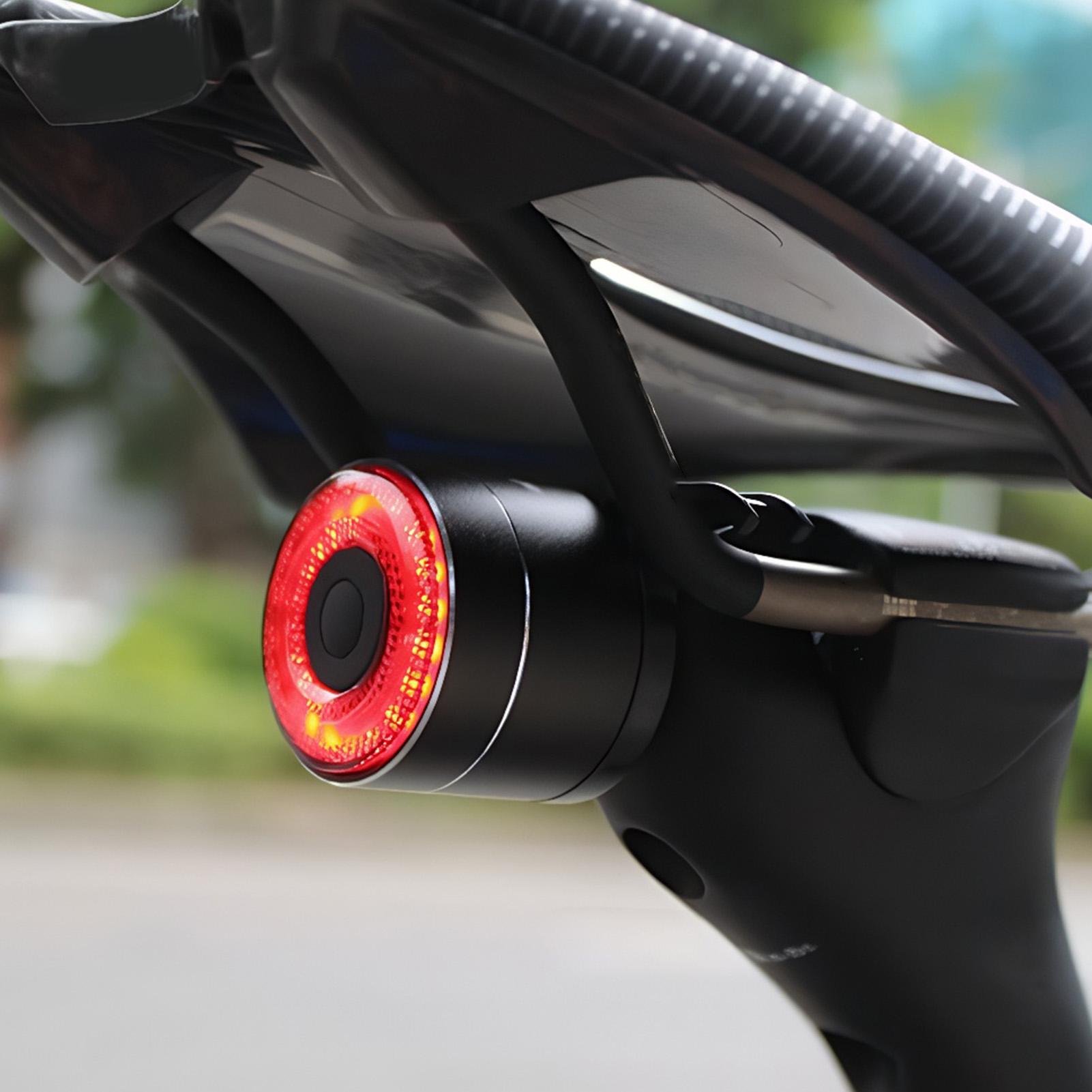 Luce freno bicicletta Luce di  - Cycling For Commute recensione e prezzo