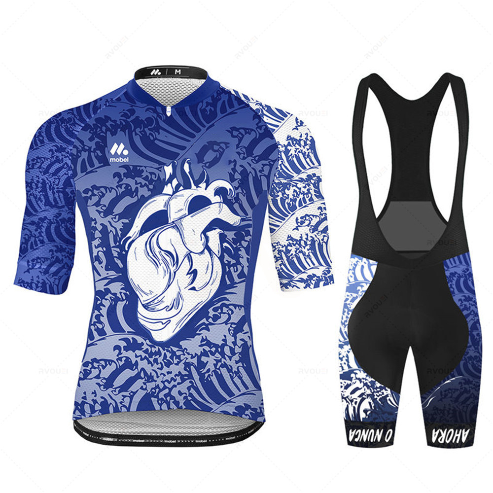 Nuovi Set Maglia Ciclismo Esti - Cycling Commuter Clothing recensione e prezzo